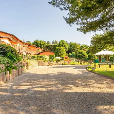 Apartamento Residenza Agrifoglio-16 By Interhome